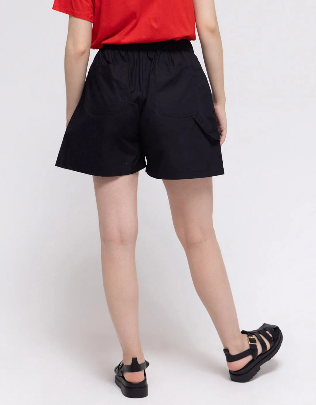 Details Short Pants With Half Elastic Waistband