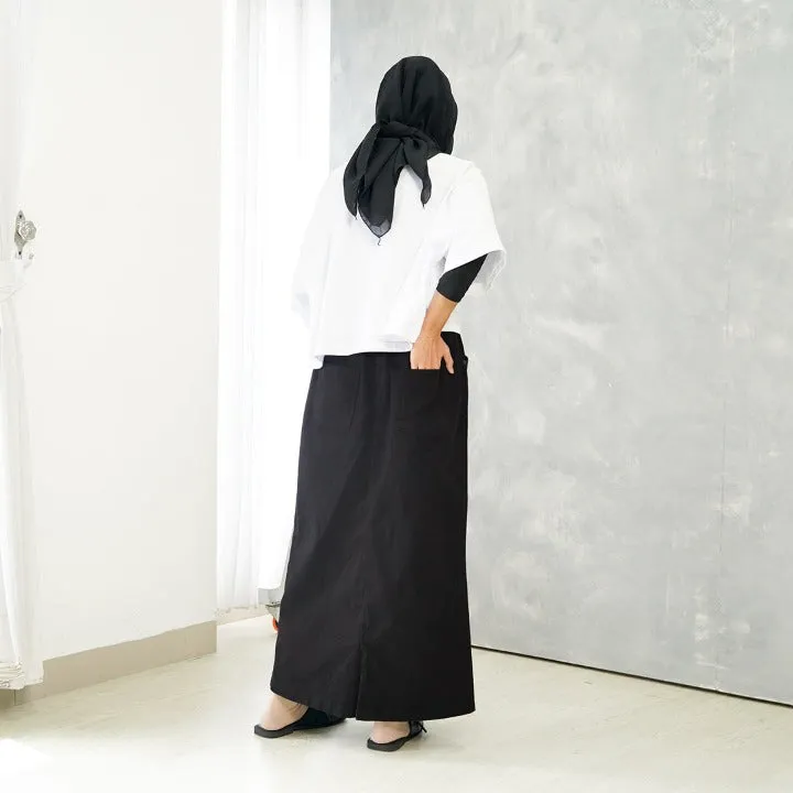 Noona Skirt Chinos Black